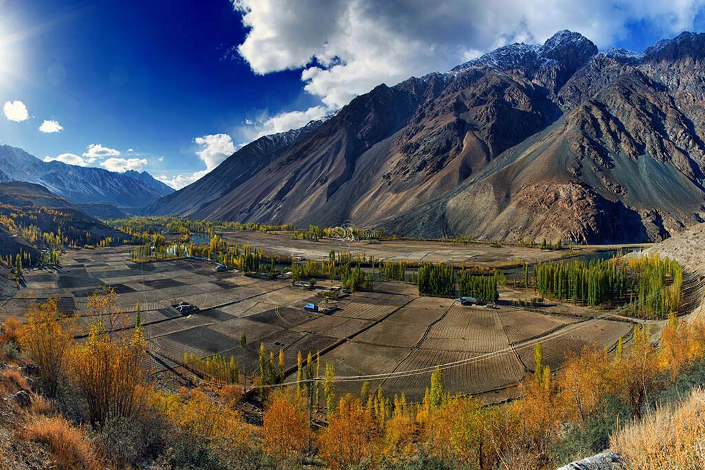 The World's Most Beautiful but Dangerous Places - Pakistan